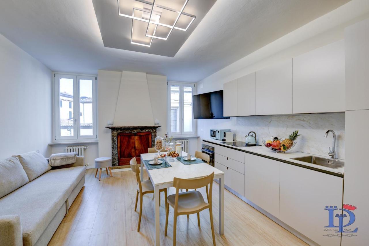 Desenzanoloft Official Partner Marriott Homes & Villas - Apa Dom Downtown Family Apartment Ντεζεντσάνο ντελ Γκάρντα Εξωτερικό φωτογραφία