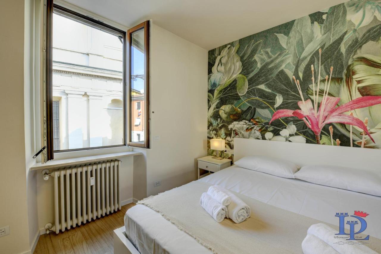 Desenzanoloft Official Partner Marriott Homes & Villas - Apa Dom Downtown Family Apartment Ντεζεντσάνο ντελ Γκάρντα Εξωτερικό φωτογραφία