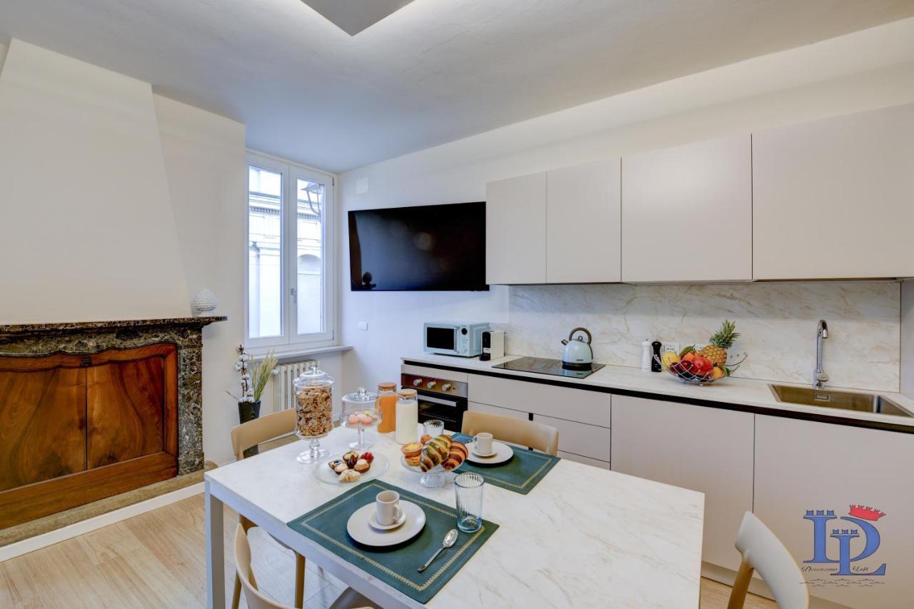 Desenzanoloft Official Partner Marriott Homes & Villas - Apa Dom Downtown Family Apartment Ντεζεντσάνο ντελ Γκάρντα Εξωτερικό φωτογραφία