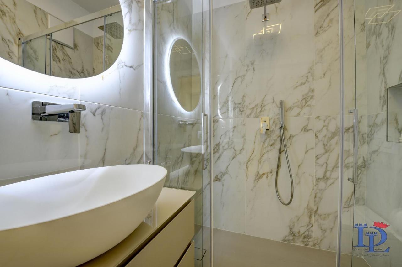 Desenzanoloft Official Partner Marriott Homes & Villas - Apa Dom Downtown Family Apartment Ντεζεντσάνο ντελ Γκάρντα Εξωτερικό φωτογραφία