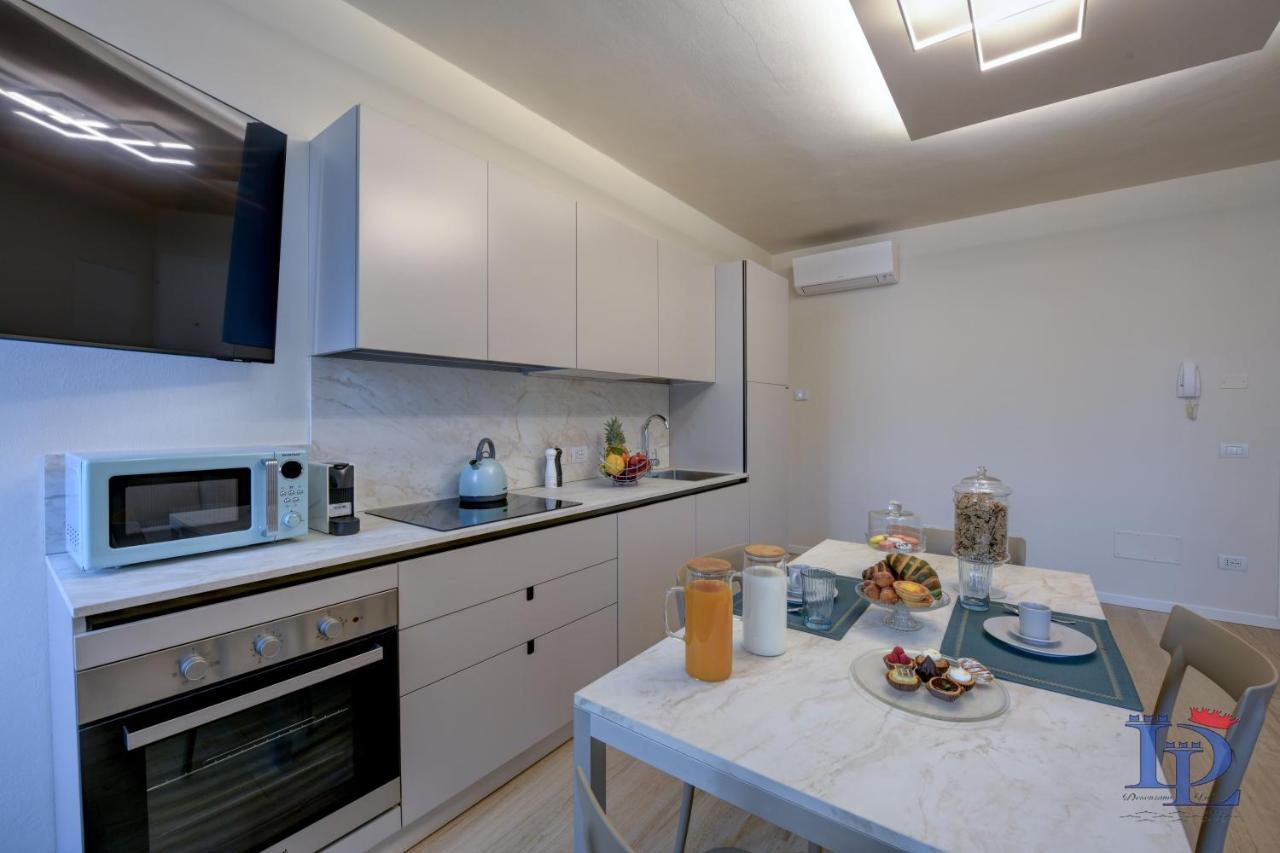 Desenzanoloft Official Partner Marriott Homes & Villas - Apa Dom Downtown Family Apartment Ντεζεντσάνο ντελ Γκάρντα Εξωτερικό φωτογραφία