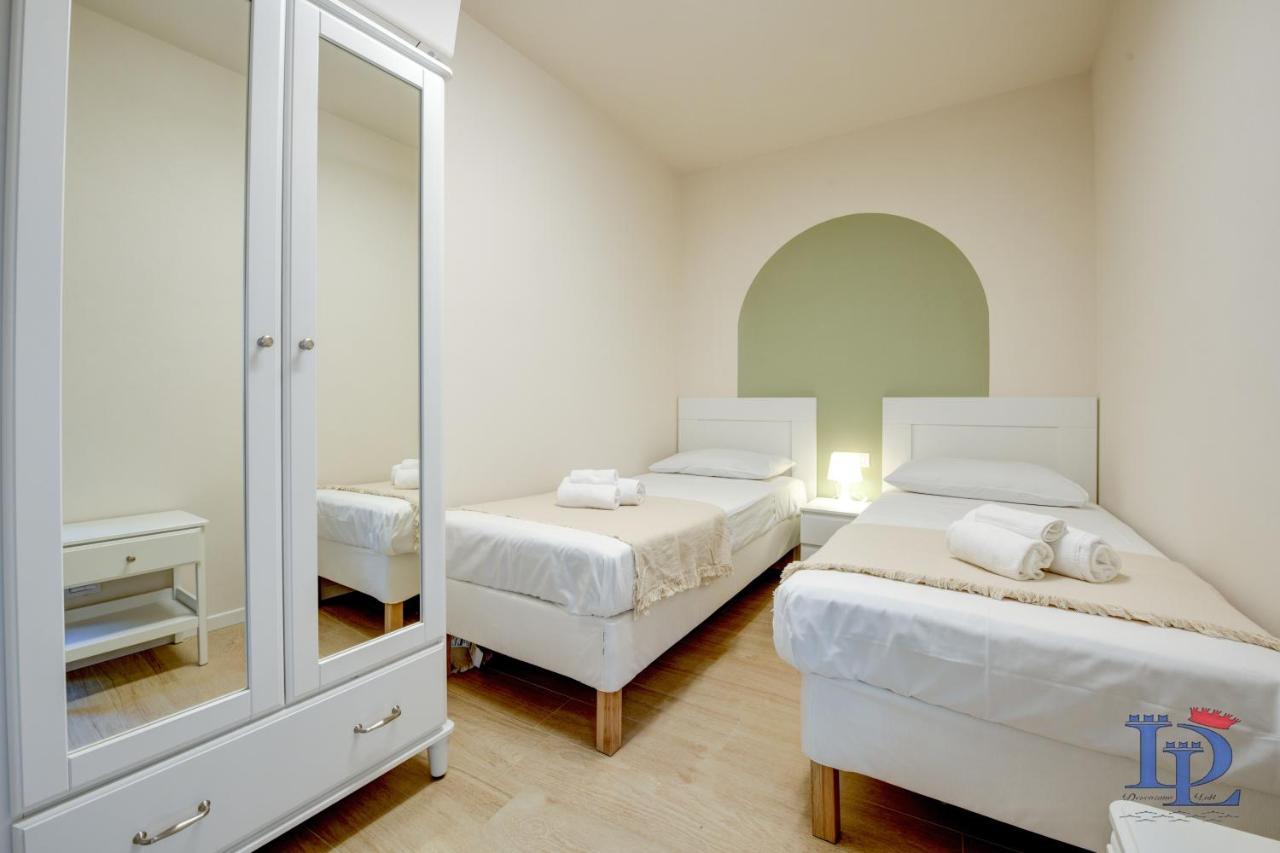 Desenzanoloft Official Partner Marriott Homes & Villas - Apa Dom Downtown Family Apartment Ντεζεντσάνο ντελ Γκάρντα Εξωτερικό φωτογραφία
