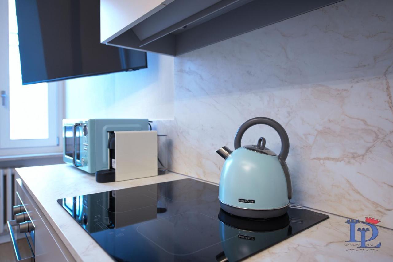Desenzanoloft Official Partner Marriott Homes & Villas - Apa Dom Downtown Family Apartment Ντεζεντσάνο ντελ Γκάρντα Εξωτερικό φωτογραφία